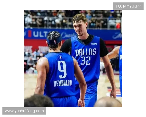 独行侠晒弗拉格圣诞大战首秀预示未来赛场传奇启程篮球新篇章开启